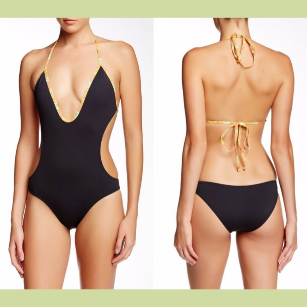 NEW! TAVIK Alexa Monokini One Piece Swimsuit in‎ Black [Sz Small ]